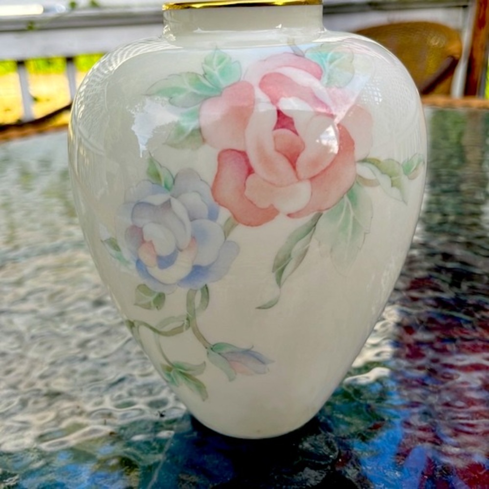 Lenox Chatsworth Floral Vase 6”